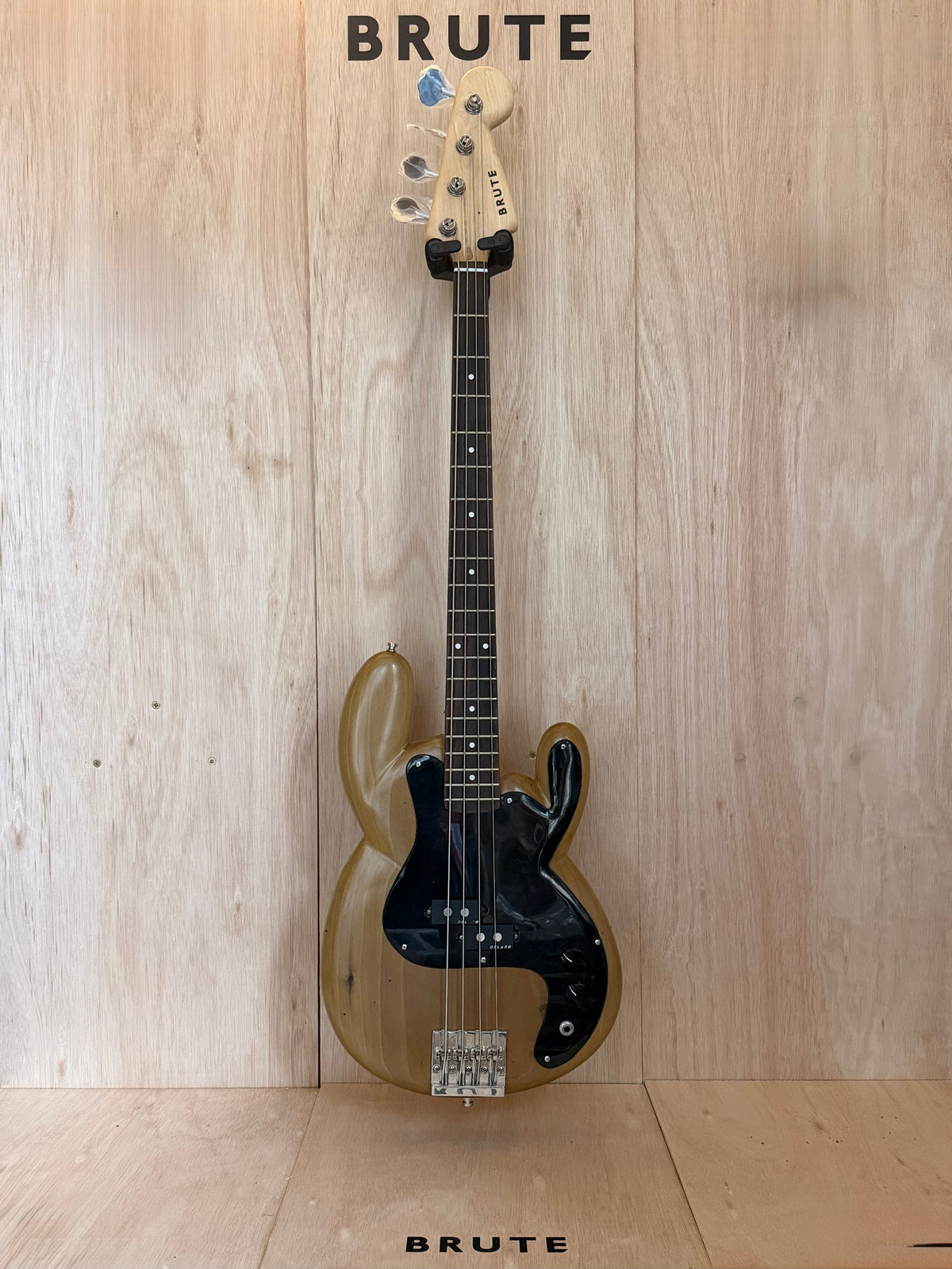 BRUTE - P(hat) BASS